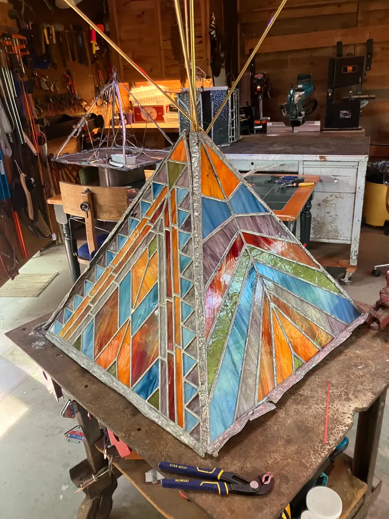 Hoopla Pyramid, construction photo