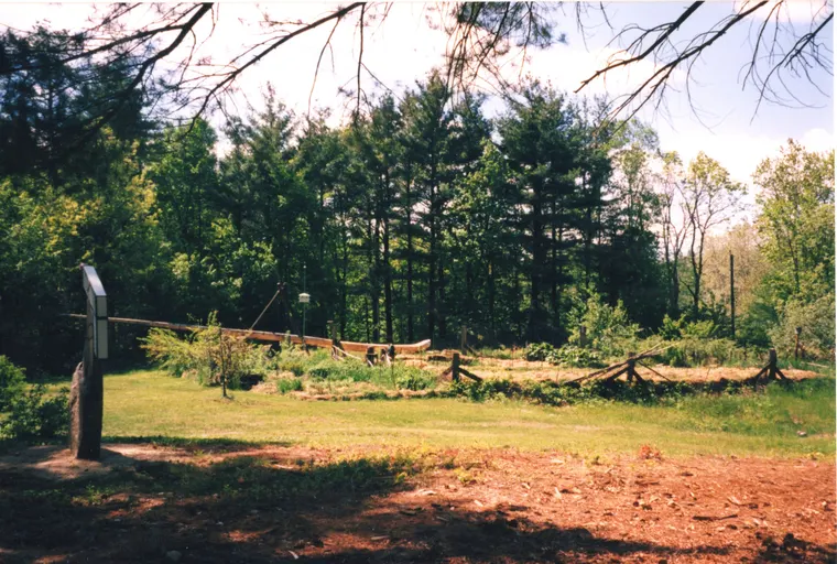 The Gun, then photo